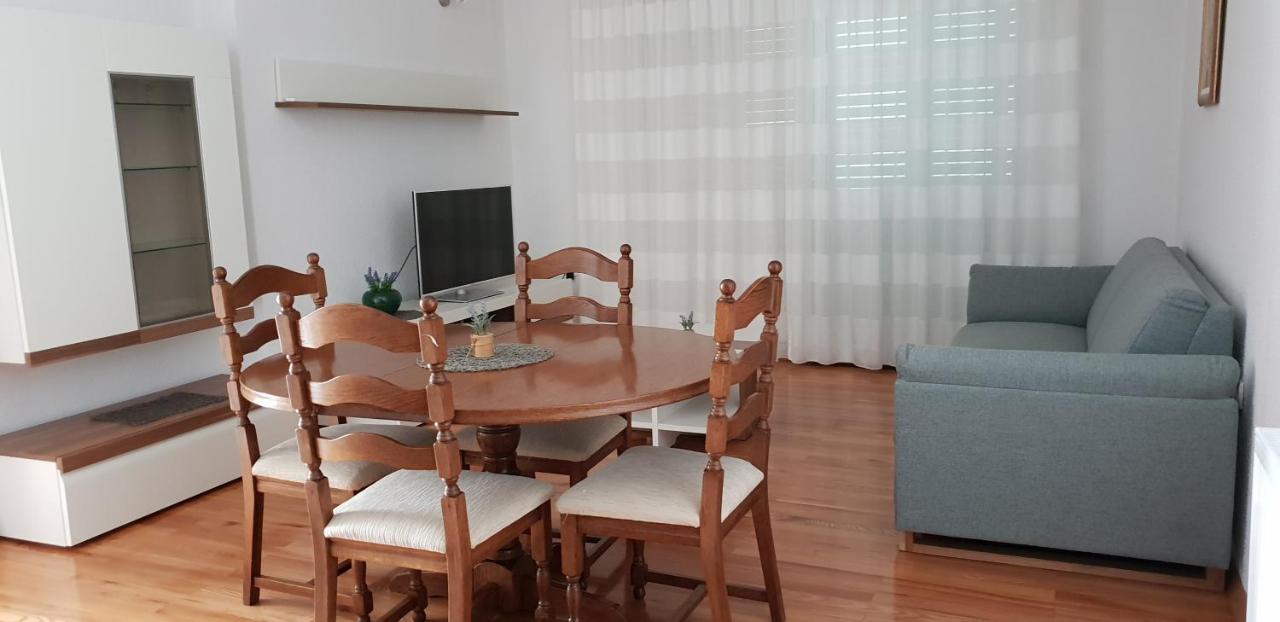 Apartment Nina Novi Vinodolski Buitenkant foto