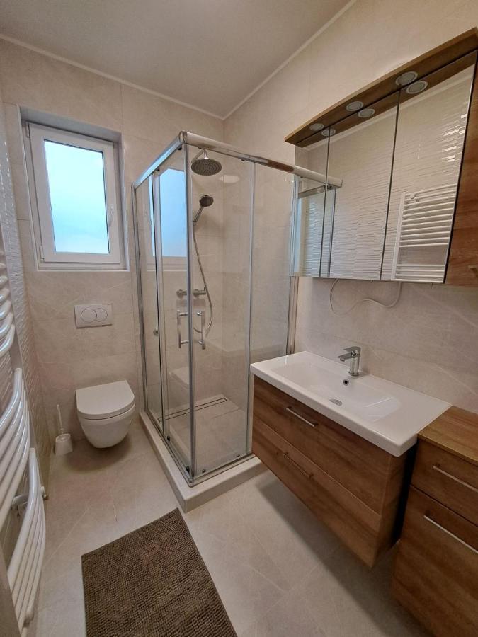 Apartment Nina Novi Vinodolski Buitenkant foto