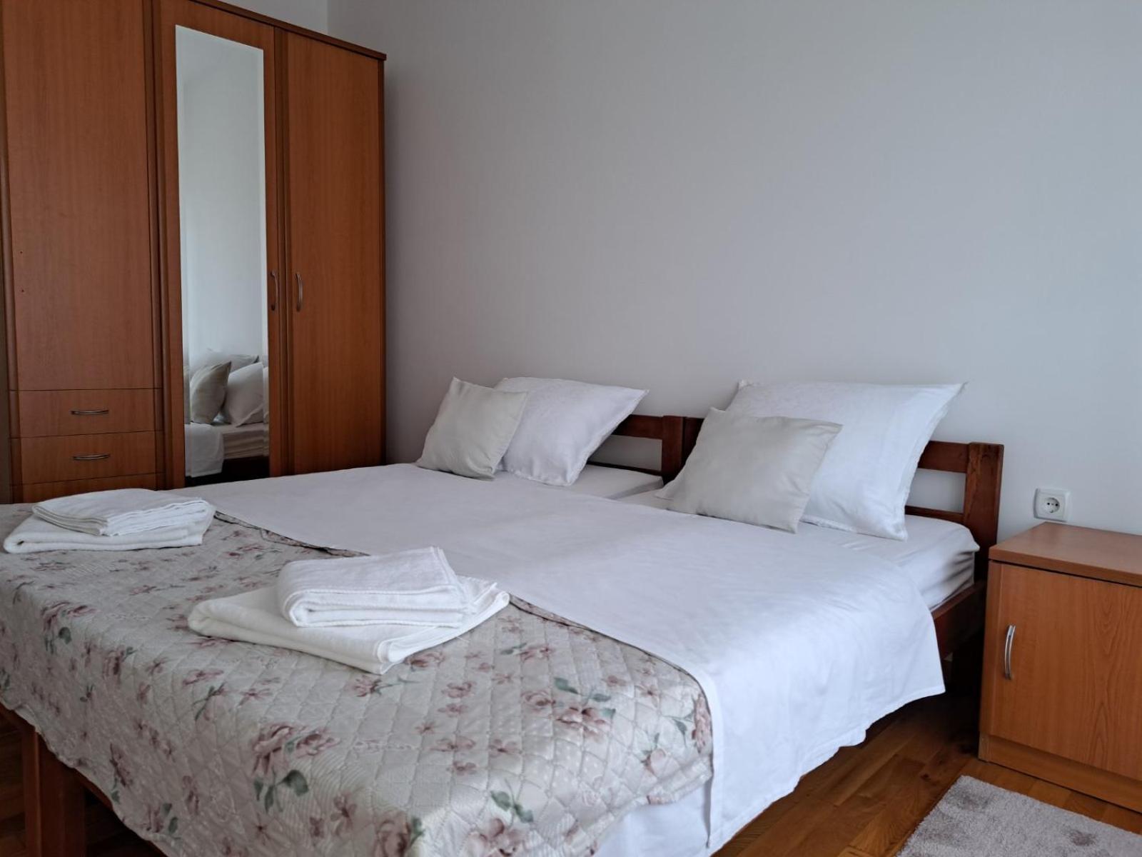 Apartment Nina Novi Vinodolski Buitenkant foto