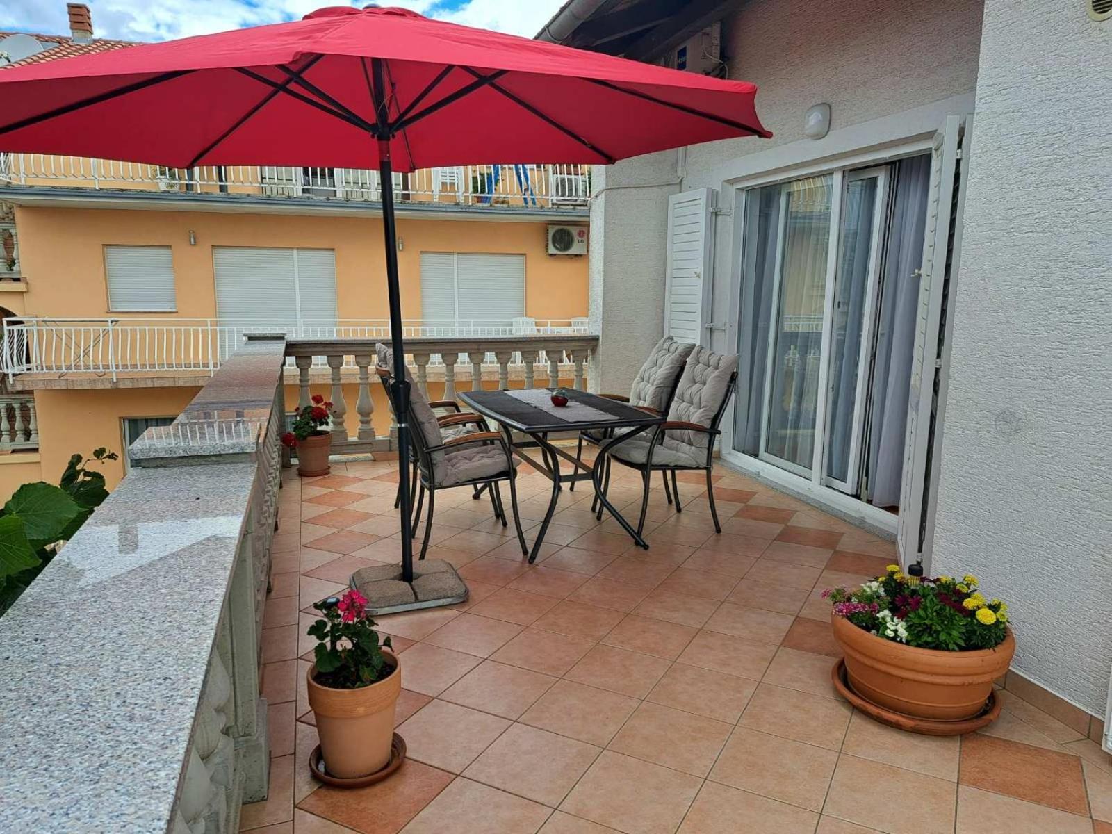 Apartment Nina Novi Vinodolski Buitenkant foto